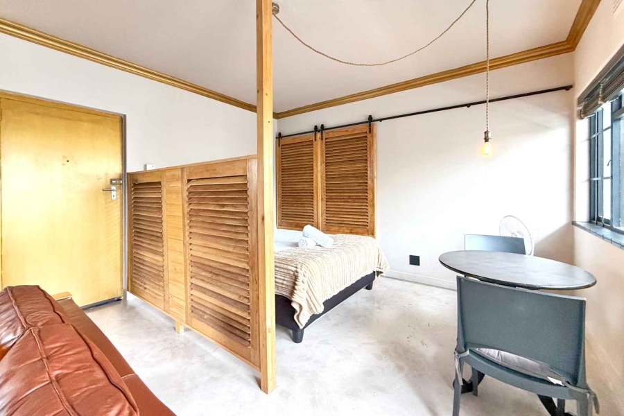 0 Bedroom Property for Sale in Sea Point Western Cape